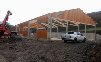 stavba montovaných hál